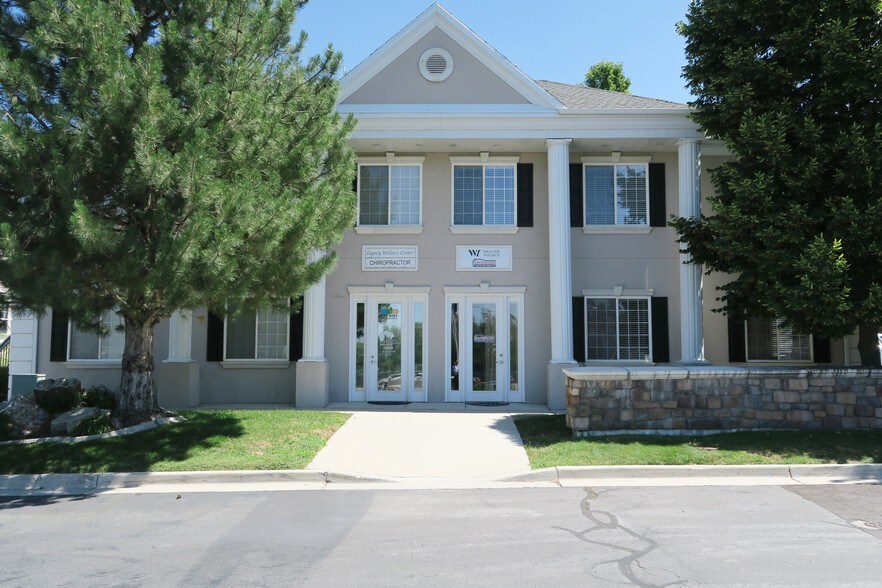 More Photos Of 11075 S State St, Sandy Office For Lease