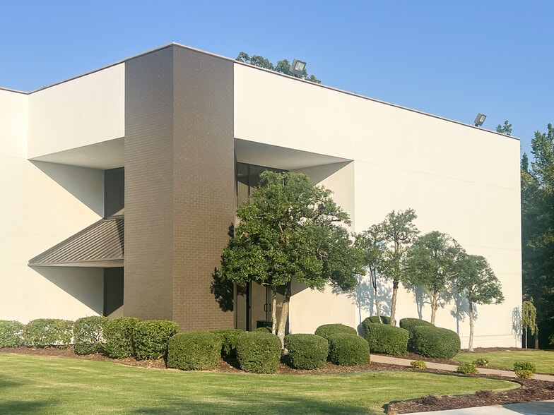 More Photos Of 1225 Breckenridge Dr, Little Rock Medical For Sale