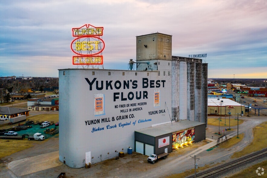 Primary Photo Of 220 W Main St, Yukon Food Processing For Sale