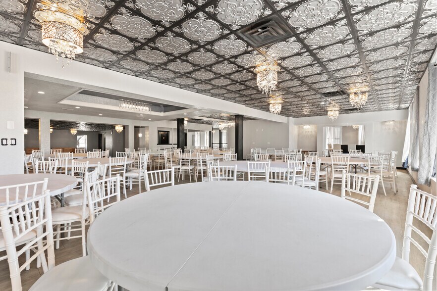 More Photos Of 603 N River St, Hot Springs Hotel For Sale