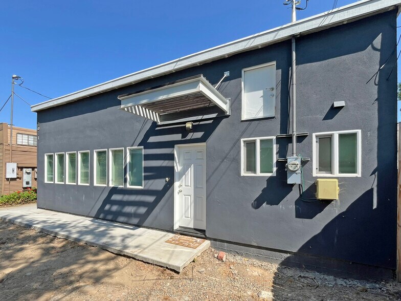 More Photos Of 2065-2081 15th Avenue, Sacramento Apartments For Sale