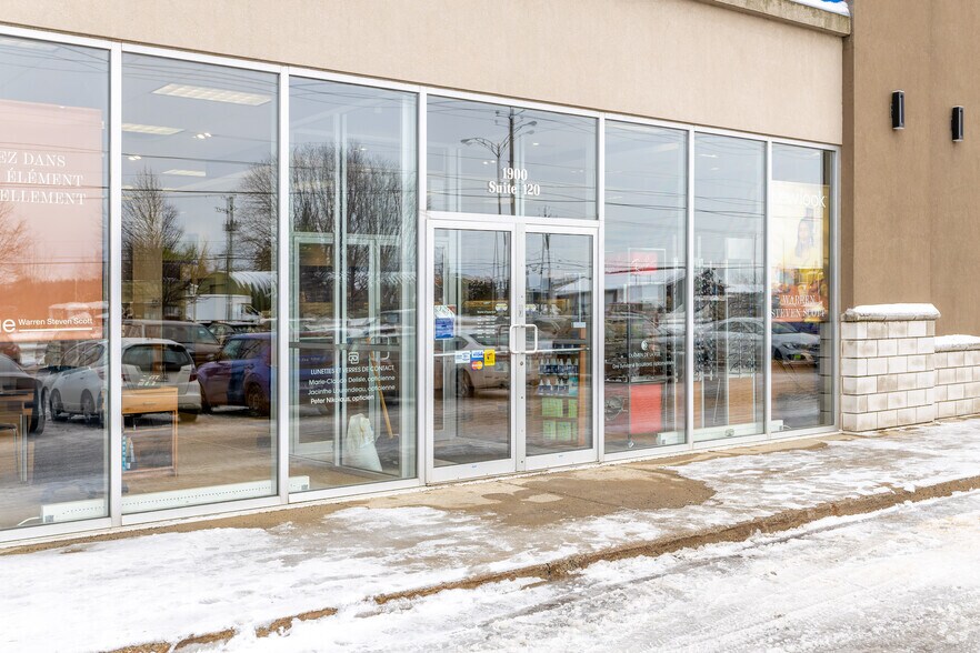 More Photos Of 2050 Boul Monseigneur-Langlois, Salaberry-de-valleyfield Unknown For Lease