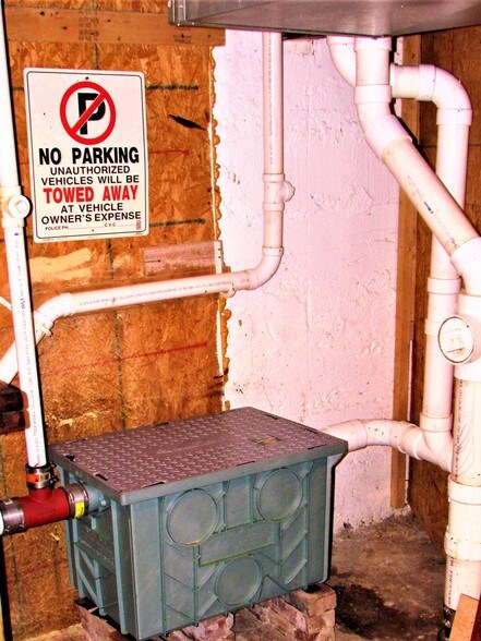 More Photos Of 6931 Gravois Ave, Saint Louis Restaurant For Lease