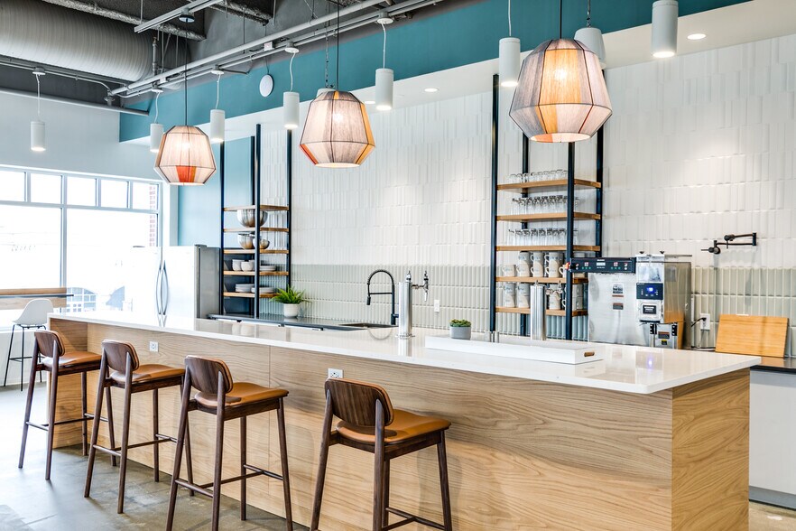 More Photos Of 249 Central Park Ave, Virginia Beach Coworking Space