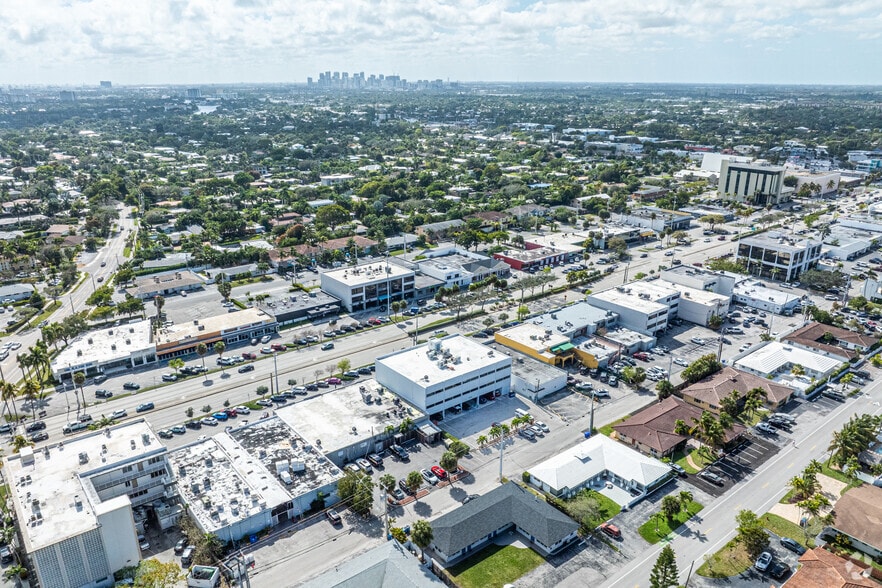 More Photos Of 2755 E Oakland Park Blvd, Fort Lauderdale Office For Lease