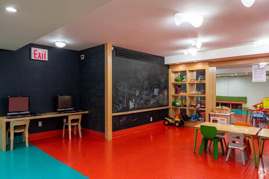 More Photos Of 250 Albany St, New York Apartments For Sale