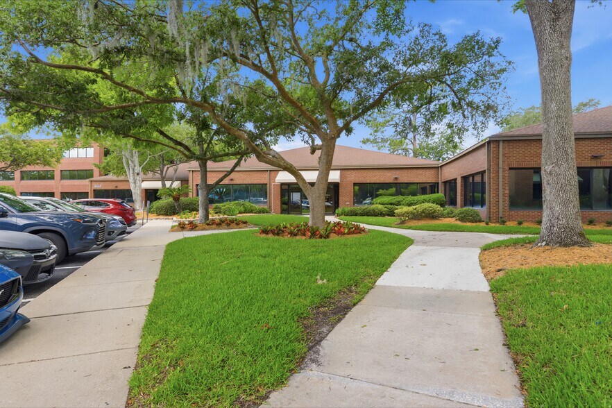 More Photos Of , Jacksonville Office For Sale