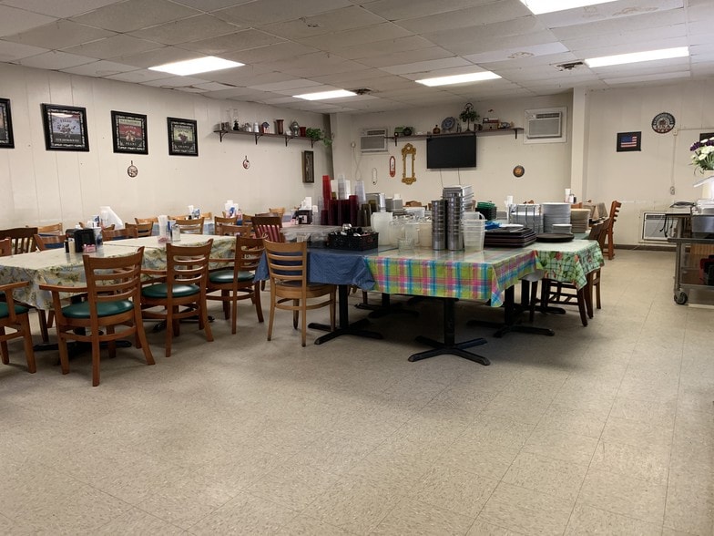 More Photos Of 500 S Velasco St, Angleton Restaurant For Sale