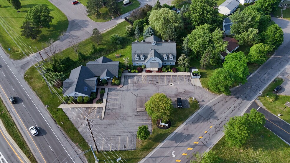 More Photos Of 1625 Rochester Rd, Farmington Office For Sale