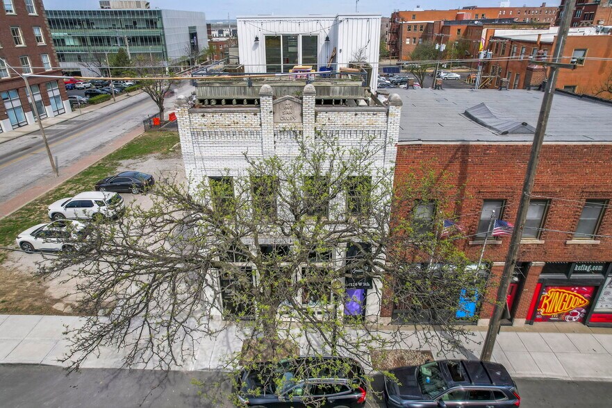 More Photos Of 120-122 W 5th St, Kansas City Storefront Retail Residential For Sale