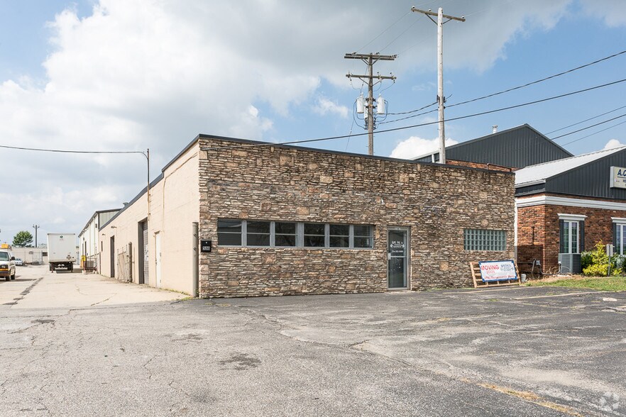 More Photos Of 5188 Richmond Rd, Bedford Heights Manufacturing For Lease