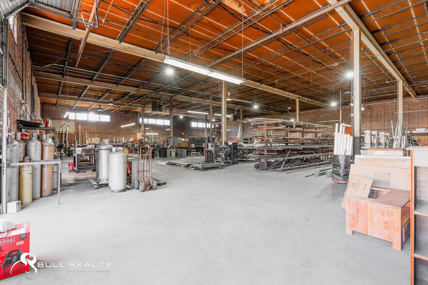 More Photos Of 979 Donnelly Ave SW, Atlanta Warehouse For Sale