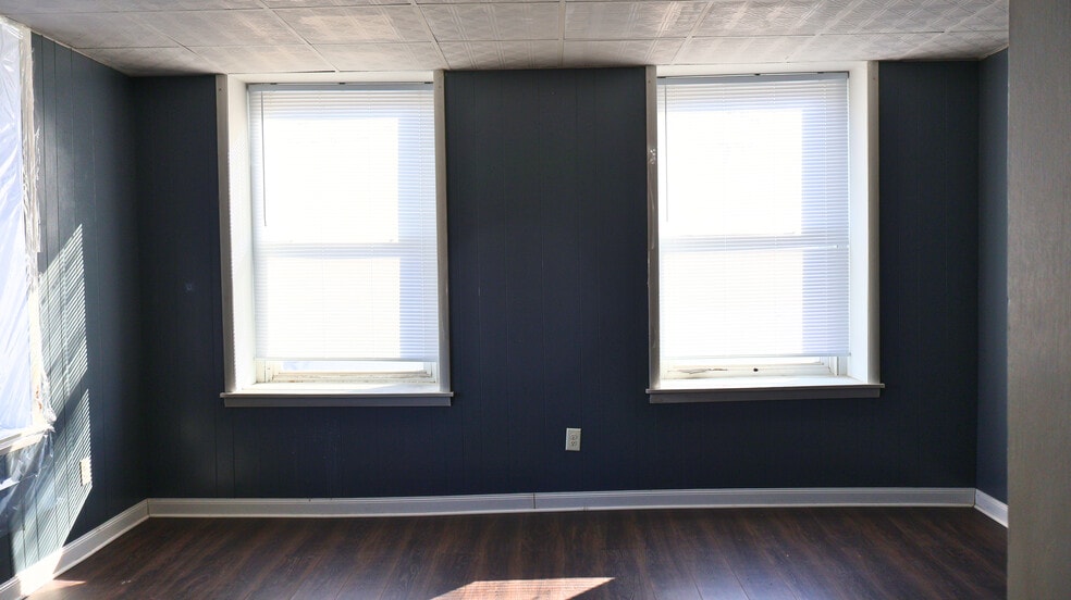 More Photos Of 103 W Main St, Annville Restaurant For Sale