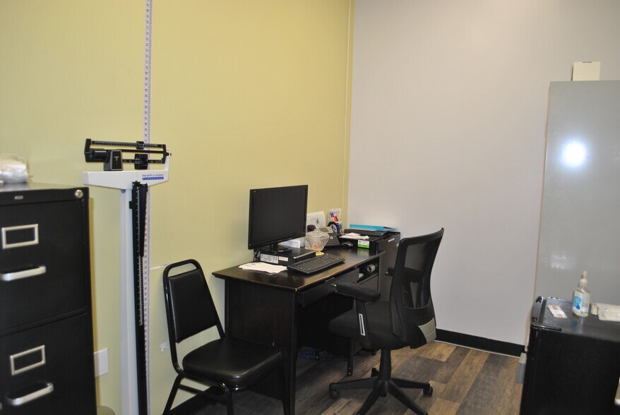 More Photos Of 3350 Cleveland Ave, Columbus Freestanding For Lease
