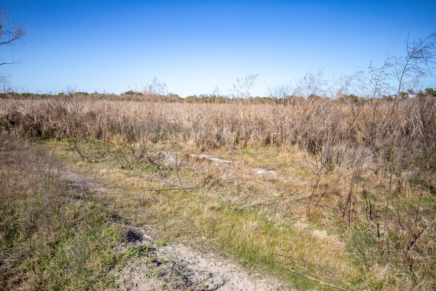 More Photos Of 6498 Highway 35 North, Rockport Land For Sale