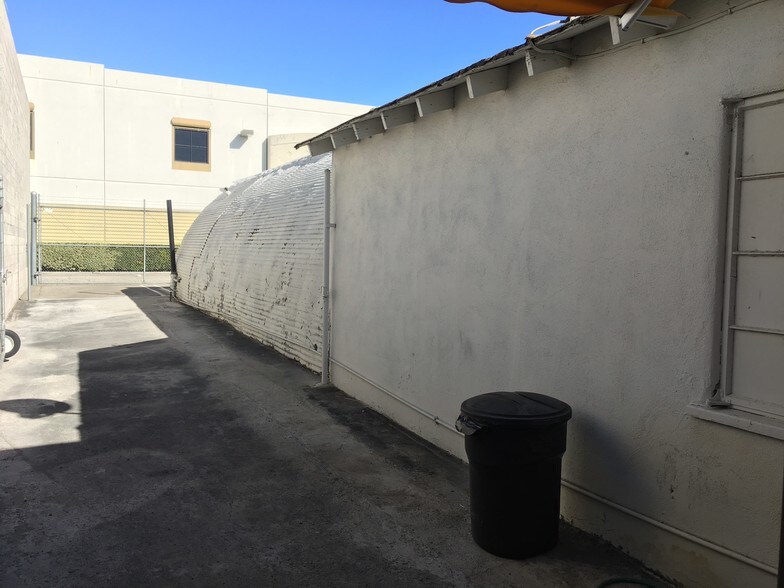 More Photos Of 1143 W Foothill Blvd, Azusa Manufacturing For Sale