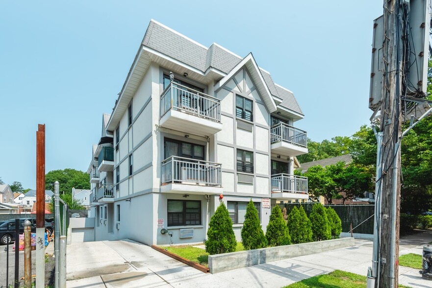 More Photos Of 164-11 Highland Avenue, Jamaica Apartments For Sale