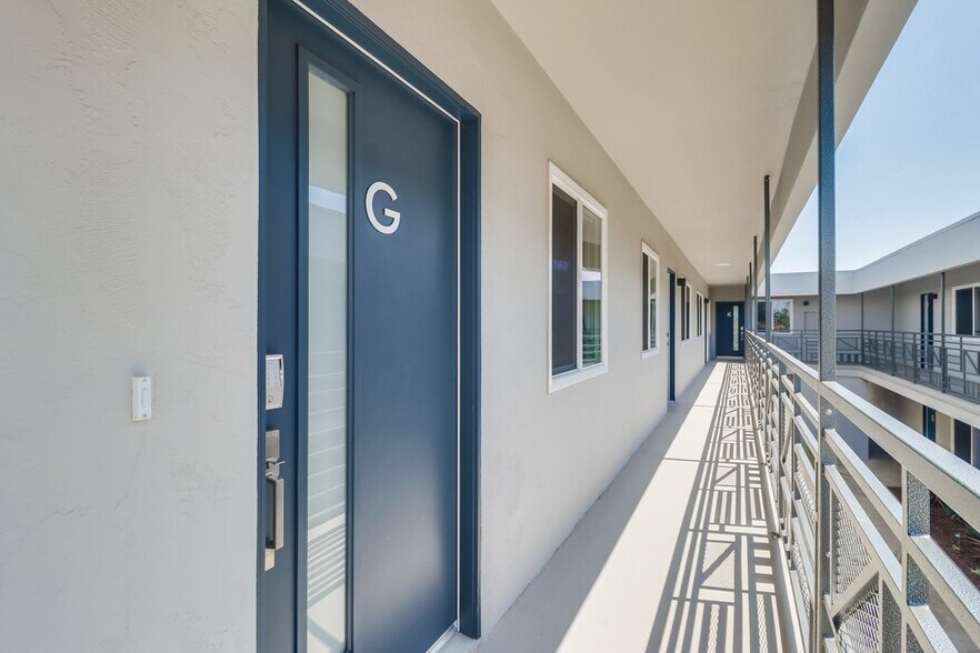 More Photos Of 1193 Florence St, Imperial Beach Apartments For Sale