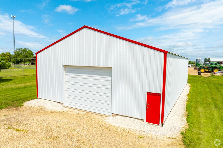 More Photos Of 406 W Ross St, Toledo Industrial For Sale