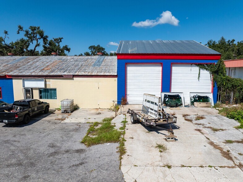 More Photos Of 633 NE Colin Kelly Hwy, Madison Freestanding For Sale