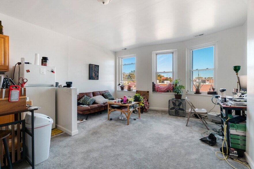 More Photos Of 2516-2520 N Charles St, Baltimore Apartments For Sale