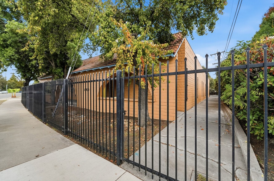 More Photos Of 6006 N El Dorado St, Stockton Office For Sale