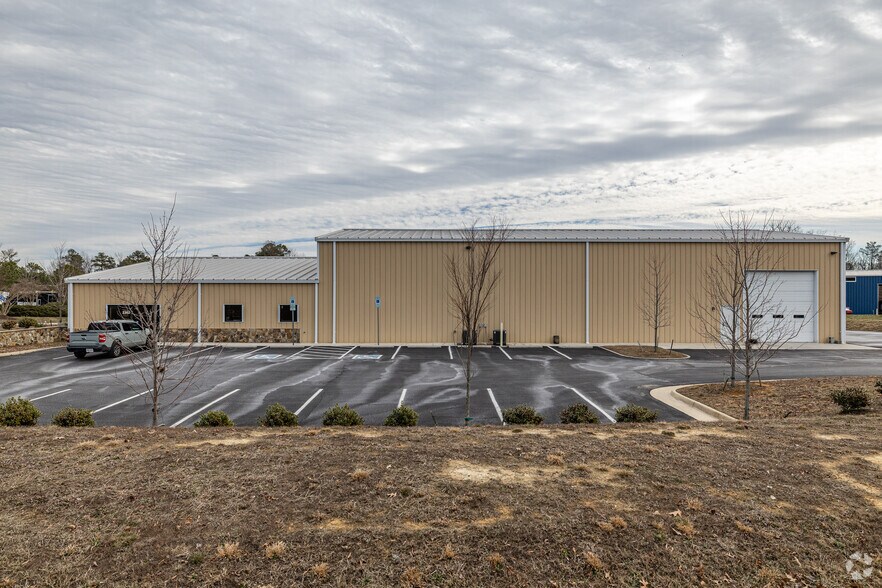 More Photos Of 2362 Greystone Ct, Rockville Warehouse For Lease