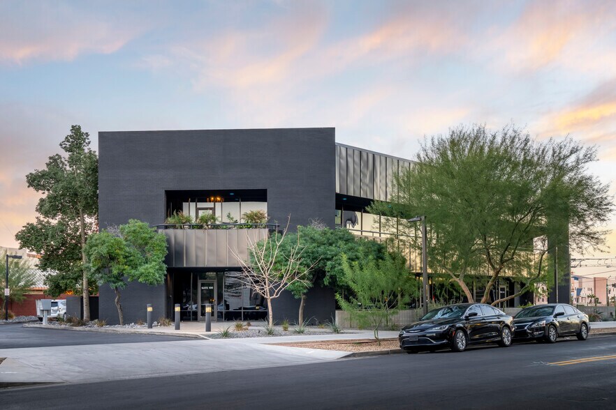 More Photos Of 1100 E Washington St, Phoenix Office For Sale