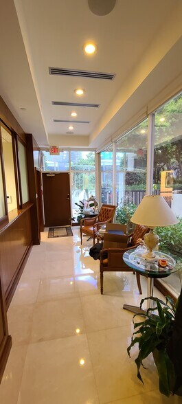 More Photos Of 151 SE 15th Rd, Miami Loft Creative Space For Sale