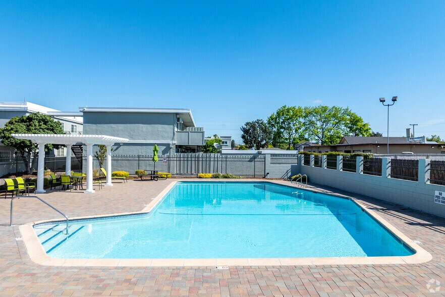 More Photos Of 3819 East Ave, Livermore Apartments For Sale