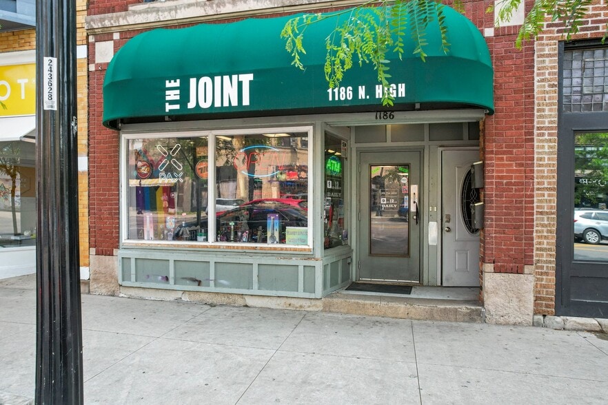 More Photos Of 1186 N High St, Columbus Storefront Retail Office For Sale