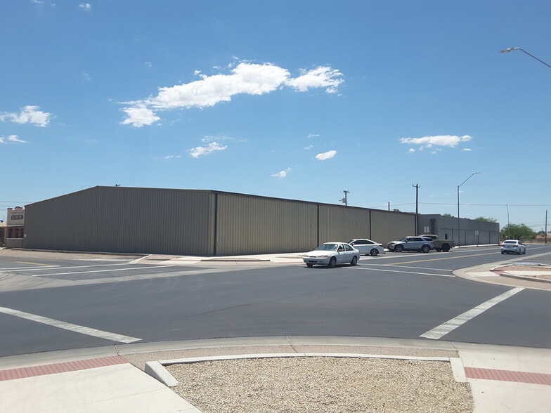 More Photos Of 425 S Main St, Coolidge Manufacturing For Lease