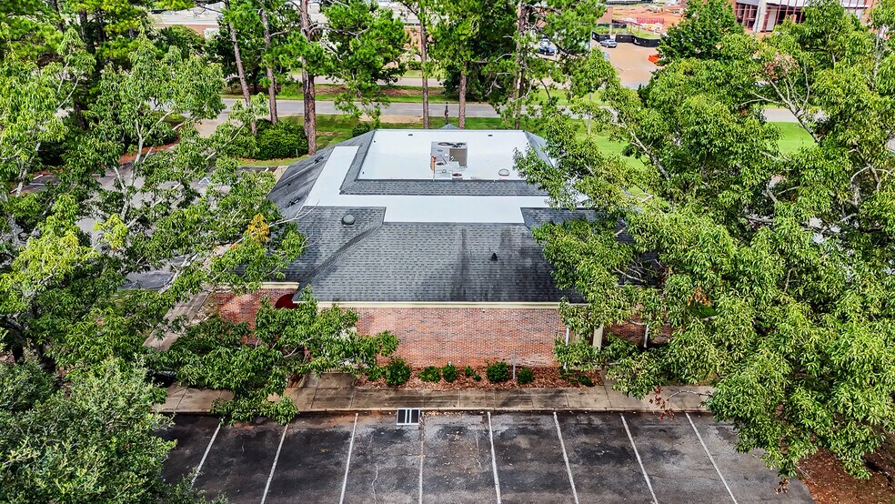 More Photos Of 127 N Westover Blvd, Albany Office For Sale