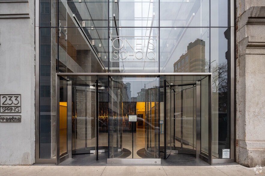 More Photos Of One Soho Sq, New York Office For Lease