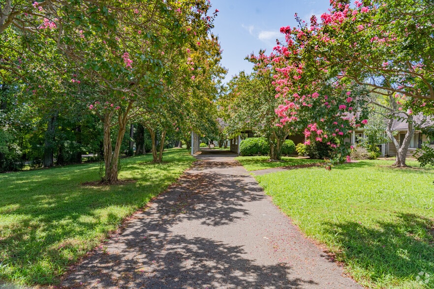 More Photos Of 306 S Allen Rd, Wake Forest Apartments For Sale