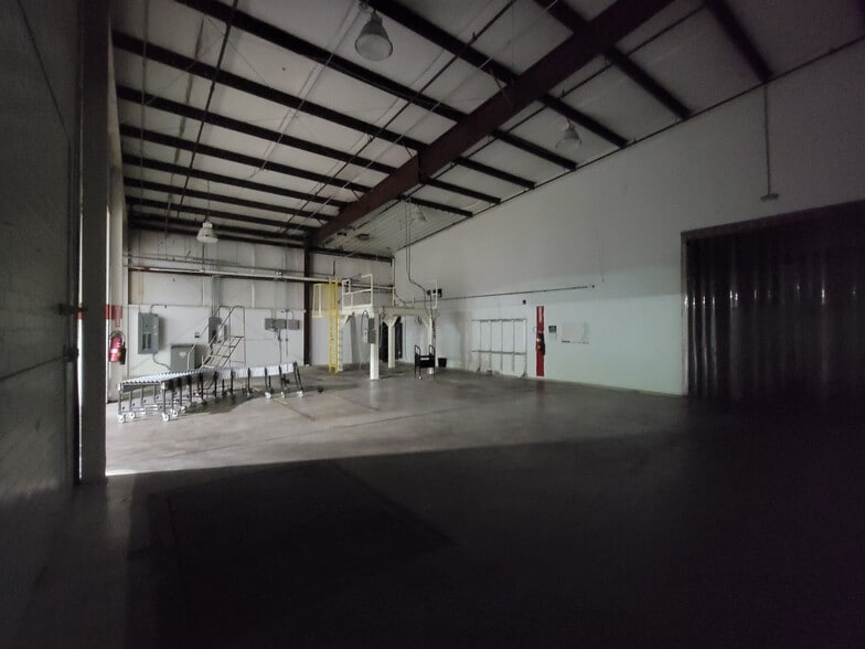 More Photos Of 600 Haines Ave, Waycross Manufacturing For Lease