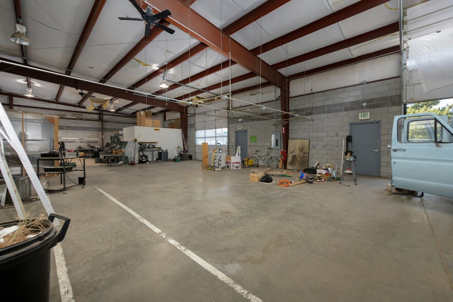 More Photos Of 2562 Silver State Pkwy, Minden Warehouse For Sale