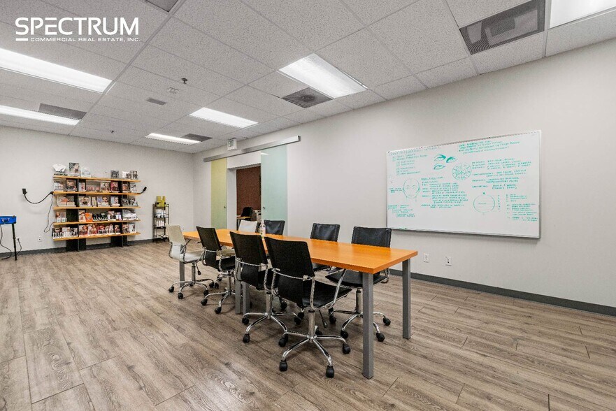 More Photos Of 29018 N Hancock Pky, Valencia Warehouse For Lease