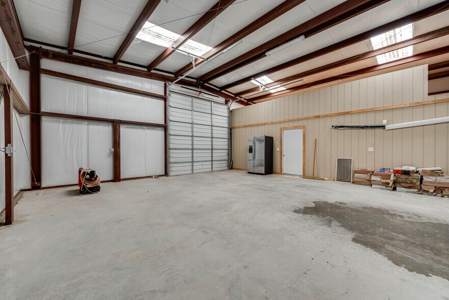 More Photos Of 14540 Dogwood Ave, Gardendale Industrial For Sale