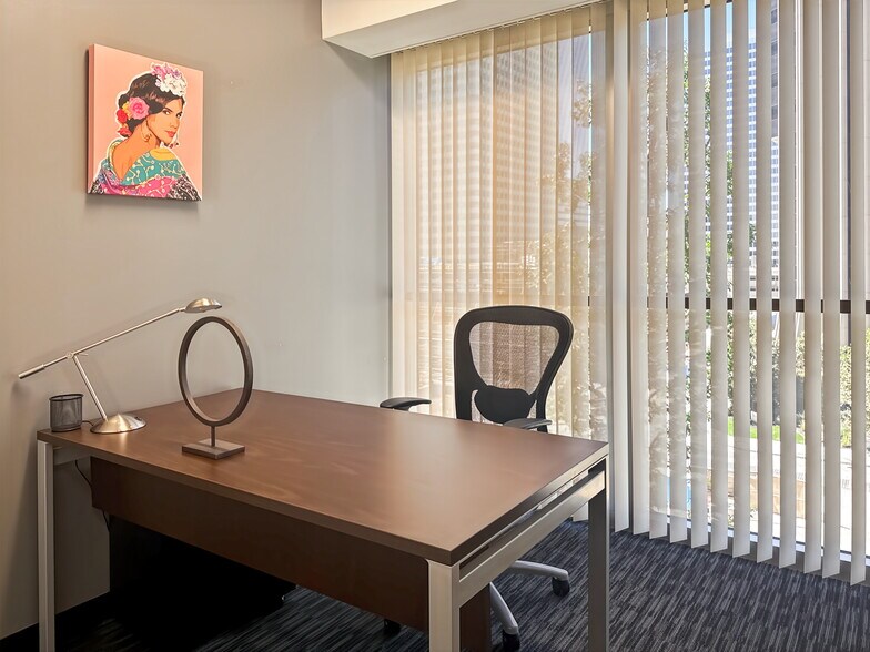 More Photos Of 2029 Century Park E, Los Angeles Coworking Space