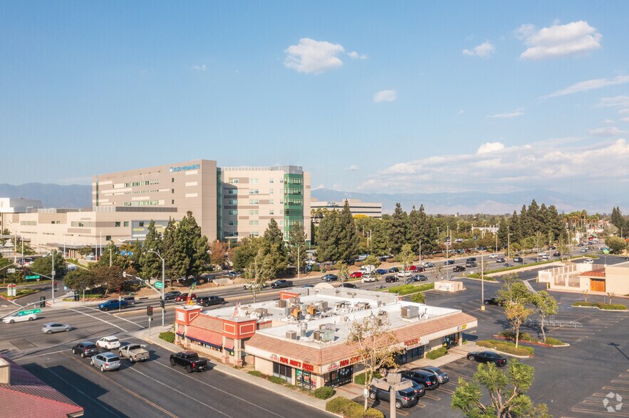 More Photos Of 17009 Valley Blvd, Fontana Unknown For Lease