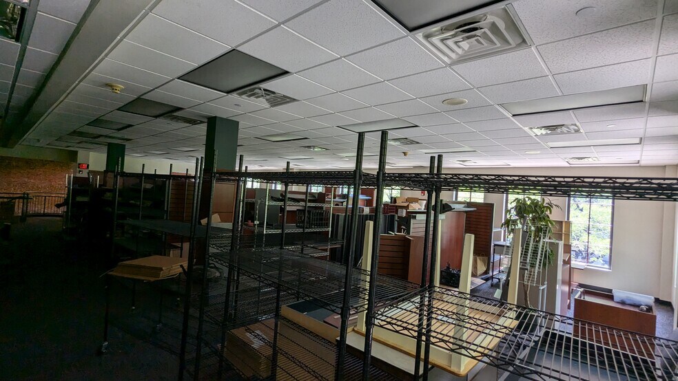More Photos Of 47, 53-55 Congress Street, Troy General Retail For Sale