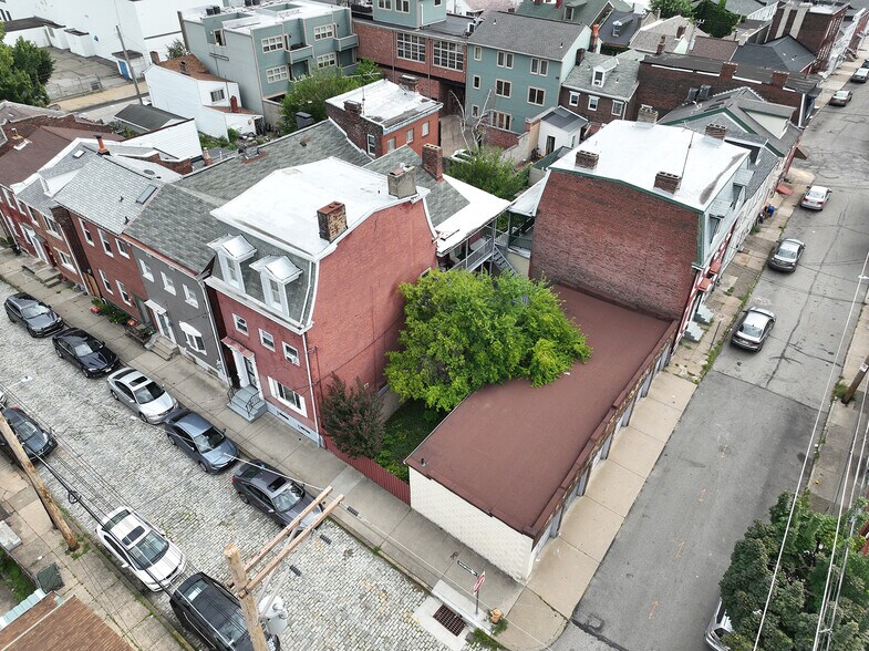 More Photos Of 15 S 14th St, Pittsburgh Multifamily For Sale