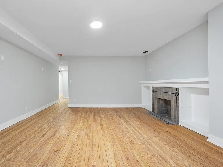 More Photos Of 8139 S Drexel Ave, Chicago Apartments For Sale