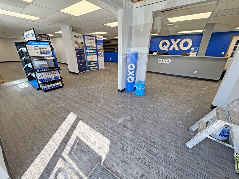 More Photos Of 3672 Highway 111, Granite City Warehouse For Sale