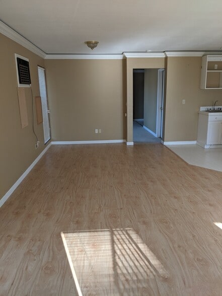 More Photos Of 108-124 Medburn St, Concord Warehouse For Lease