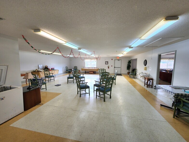 More Photos Of 95 Truman Rd, Hawkinsville Assisted Living For Sale