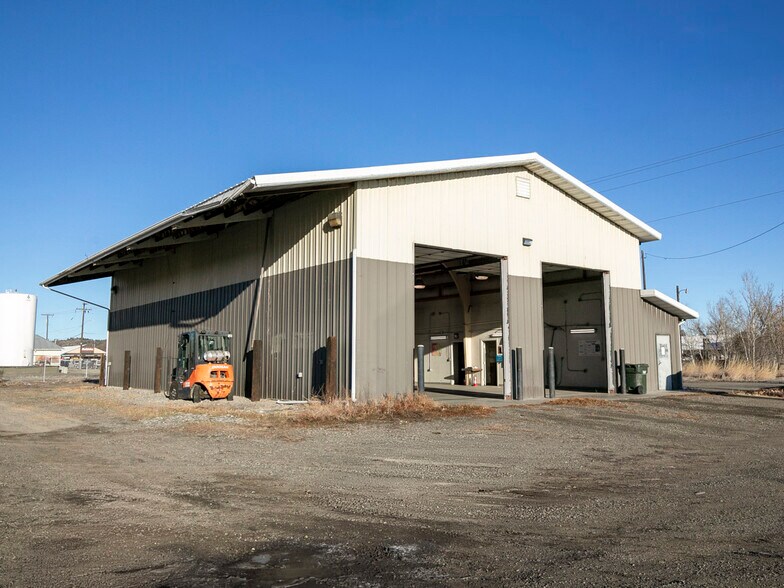 More Photos Of 800 Clough Ave, Columbus Service For Lease