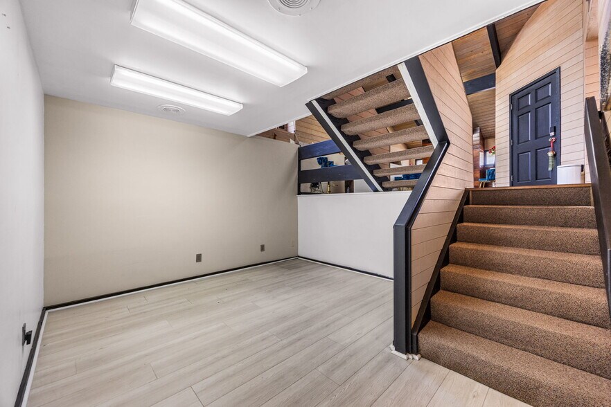 More Photos Of 630-640 S Glassell St, Orange Office For Sale