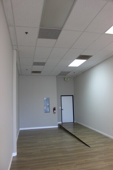 More Photos Of 5524-5528 Sepulveda Blvd, Culver City Storefront For Lease